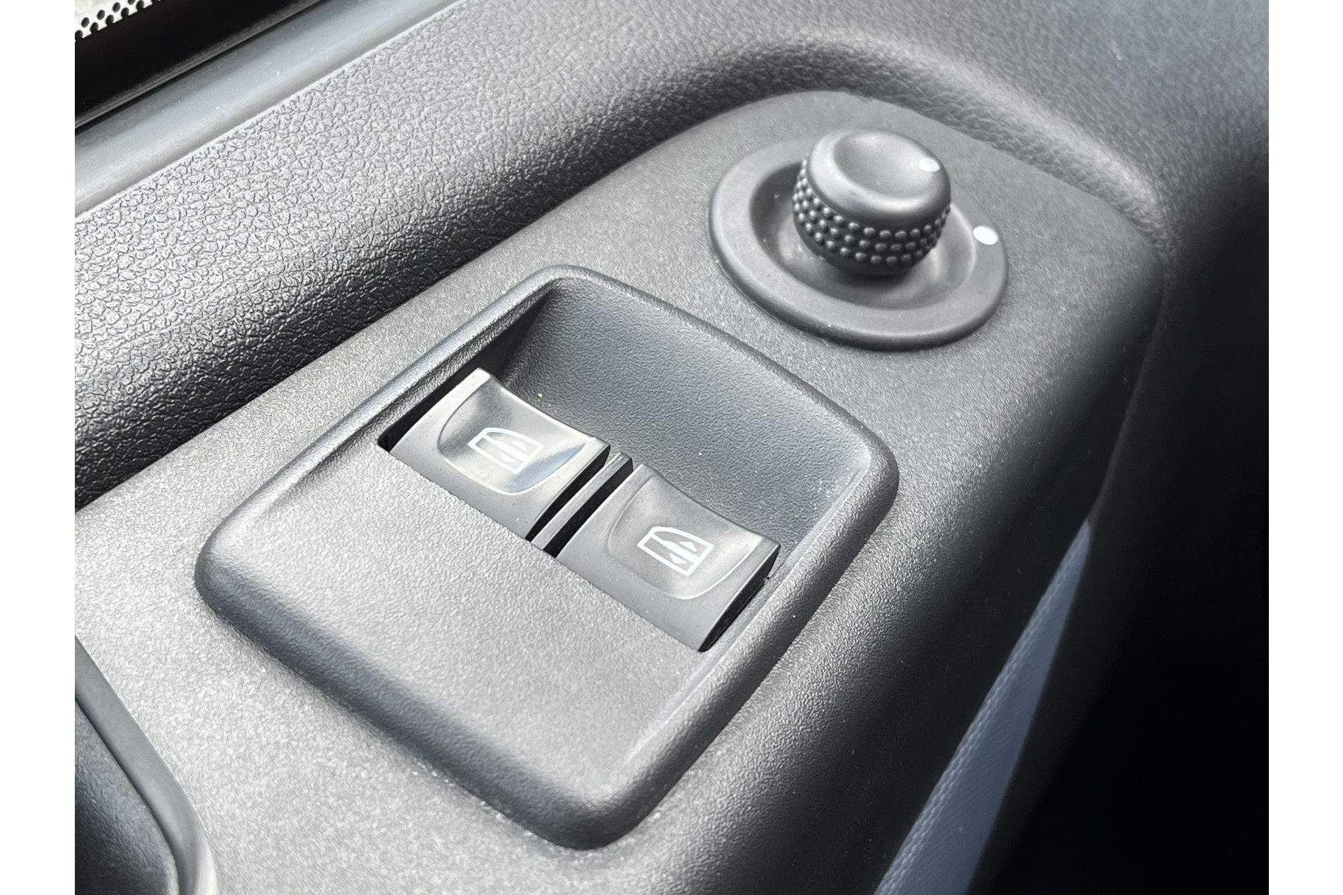 Opel Vivaro 1.6 CDTI L2H1 DC Edition*NAVI*CRUISE*HAAK*A/C*TEL*